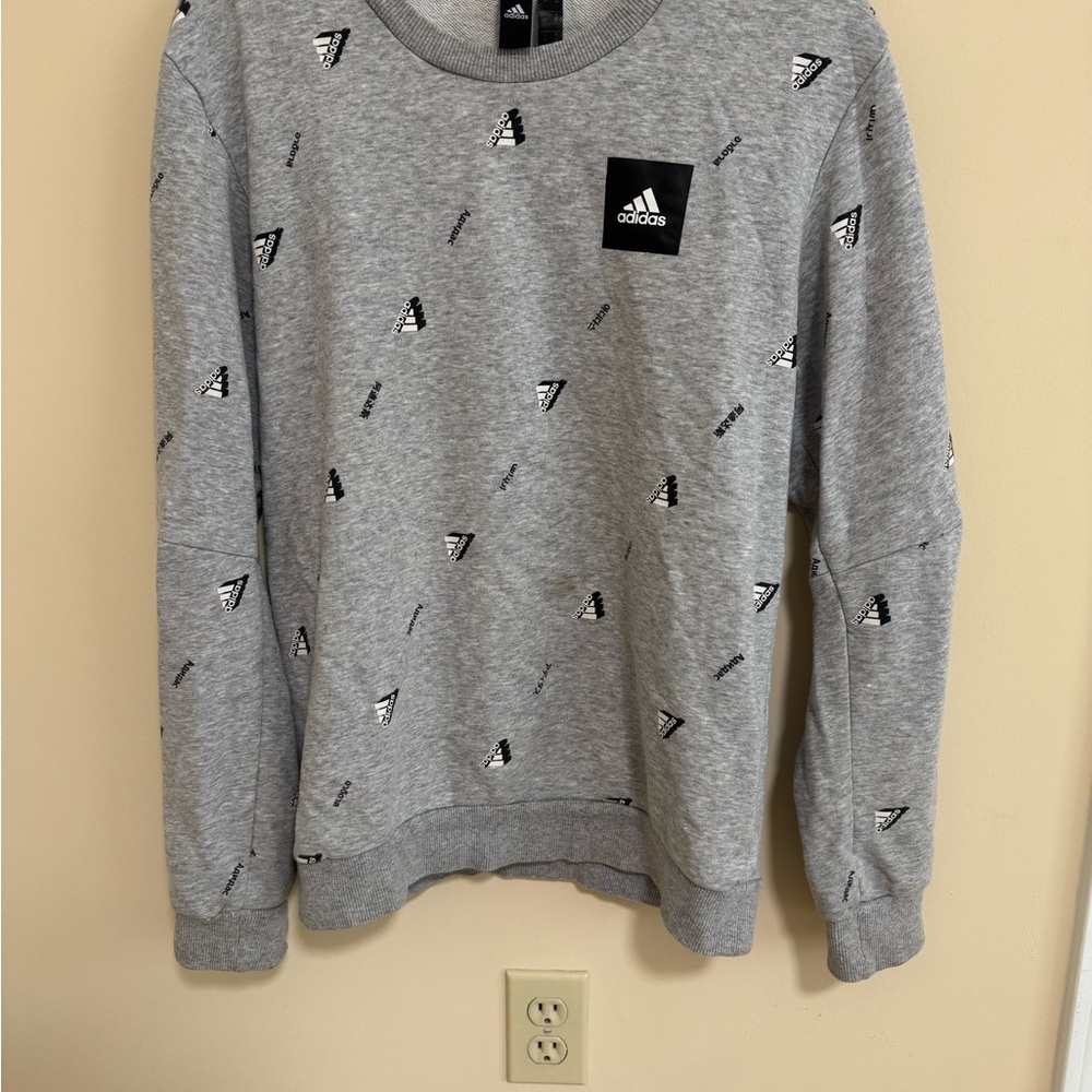 Adidas Gray Crewneck Sweater with Geometric Design